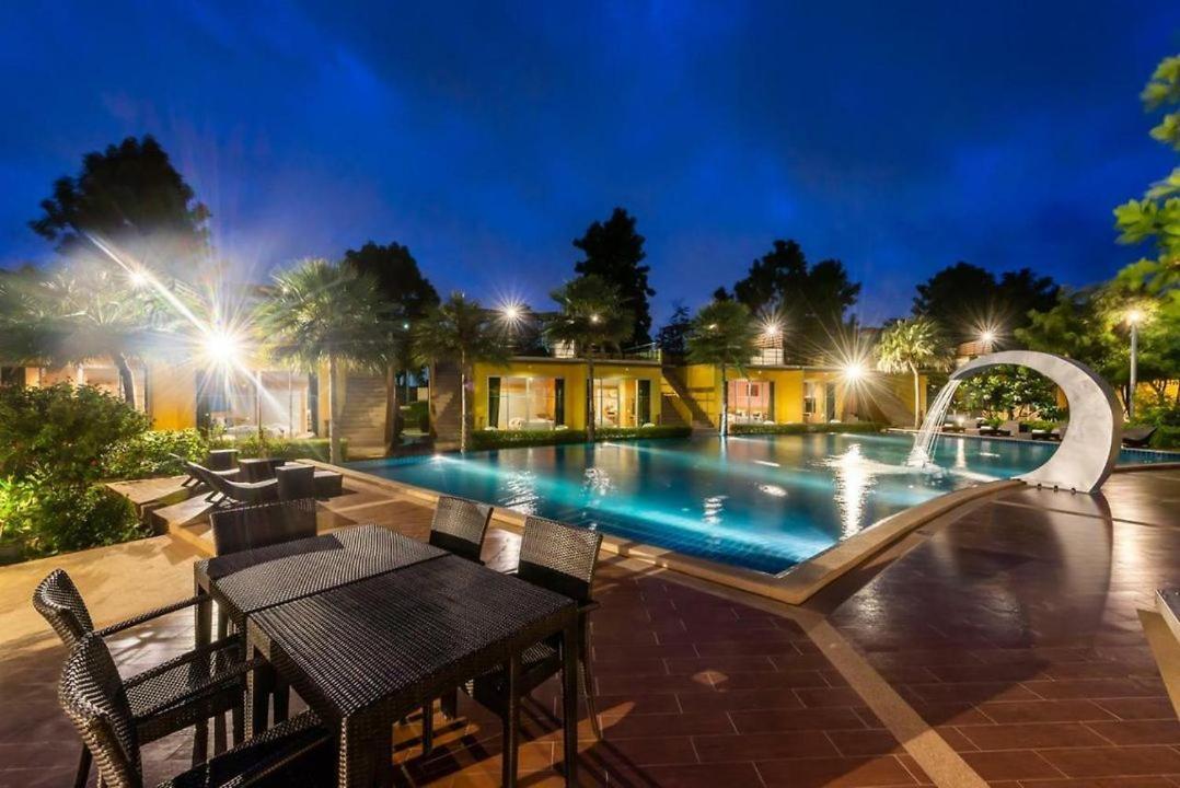 Bangkok.Grand.Resort Bang Bo Εξωτερικό φωτογραφία