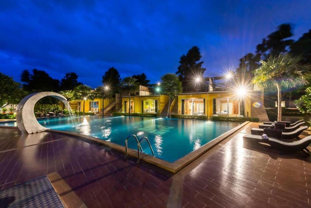 Bangkok.Grand.Resort Bang Bo Εξωτερικό φωτογραφία