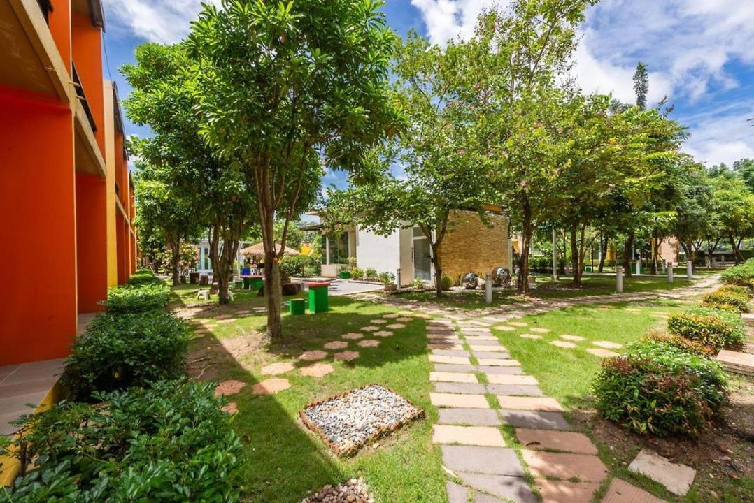 Bangkok.Grand.Resort Bang Bo Εξωτερικό φωτογραφία